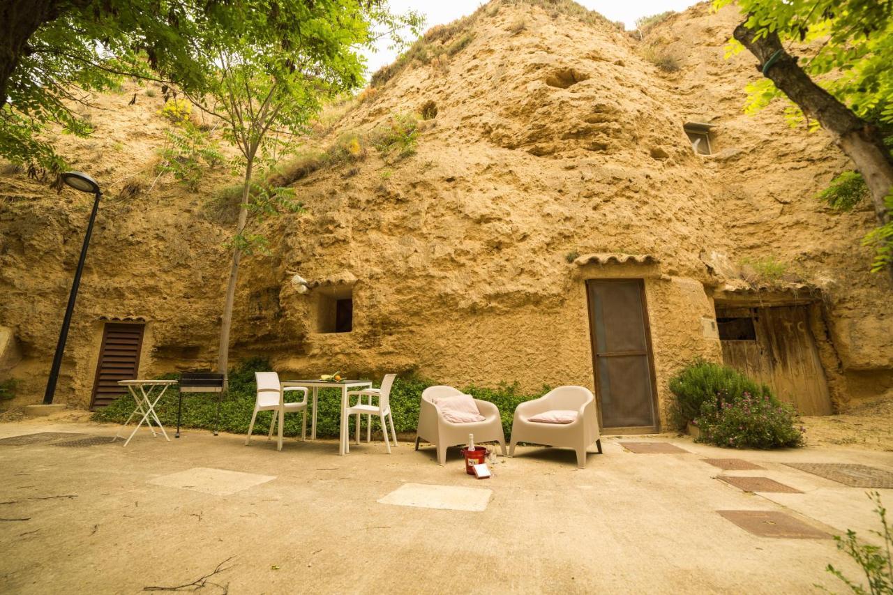 Cuevas De Las Bardenas Valtierra Exterior photo